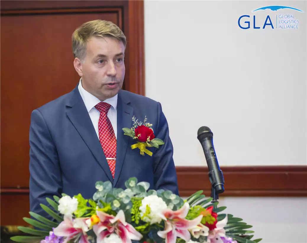 1530181065201355.jpg 1.webp.jpg